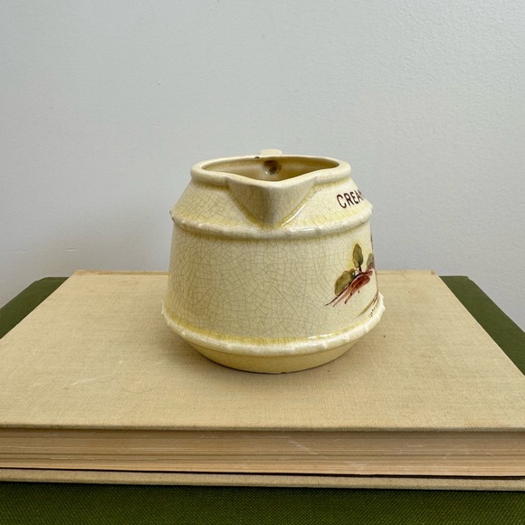 Tilso Japan Creamer with Barn Farm Scene - Picture 4 of 7